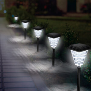 solar-garden-light