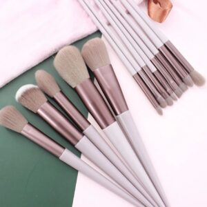 four-seasons-green-makeup-brush-set-morandi-beauty-makeup-brush-blush-loose-powder-brush